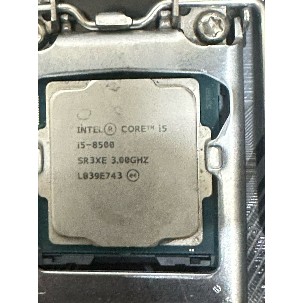 售二手i5-8500含原廠銅底風扇 半套主機板華碩h365m-k含擋板計億體8gx2=16g送240g ssd
