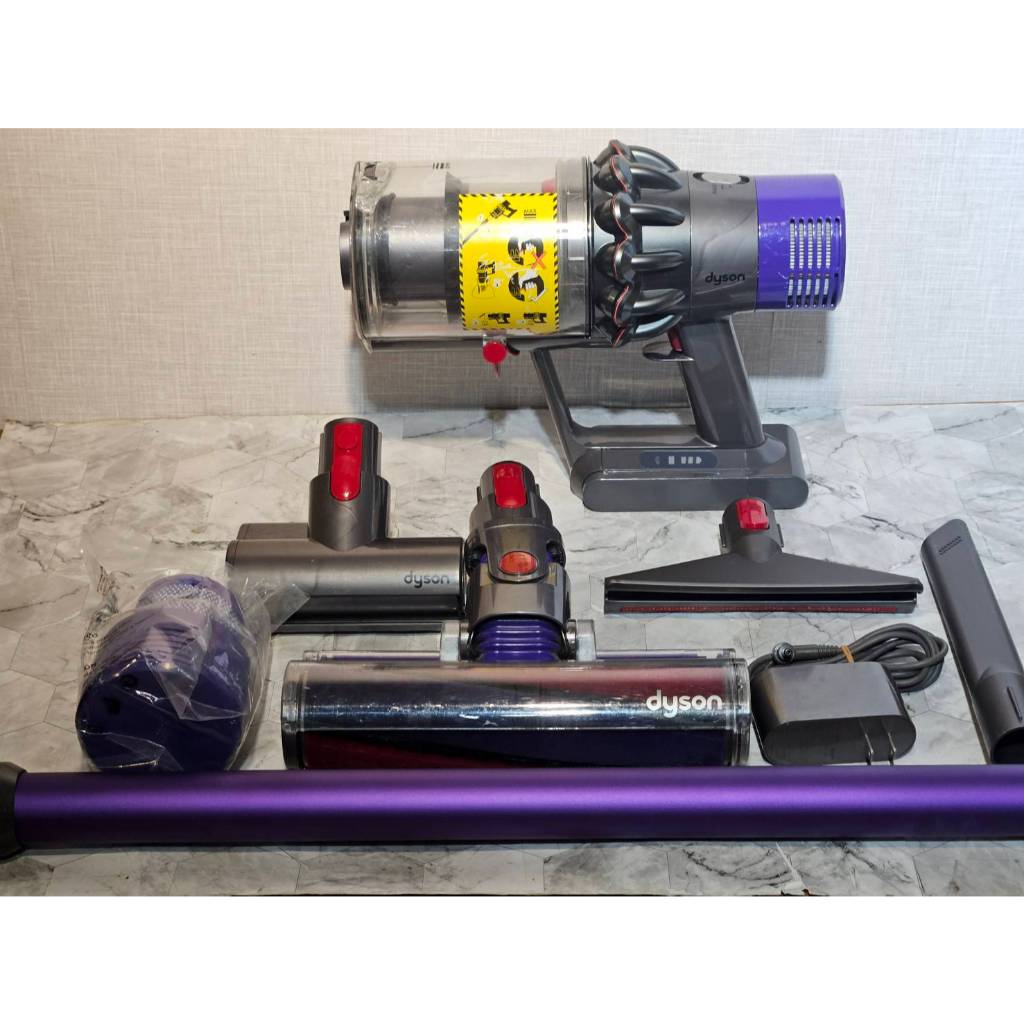 🔥蝦皮出貨🔥Dyson V10 SV12 全配組｜塵螨頭＋地刷＋隙縫吸頭＋三角床鋪吸頭+原廠充電器｜台灣出貨