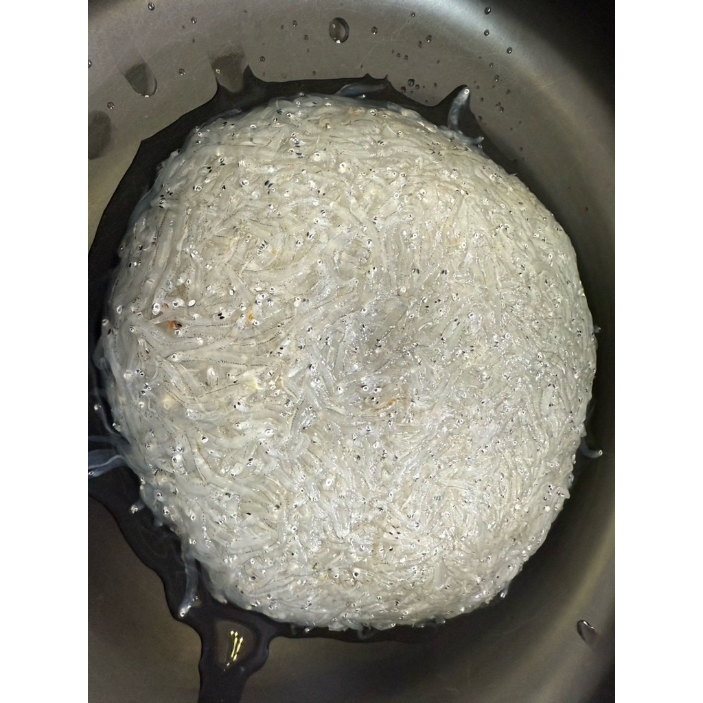 批發價！生凍吻仔魚，200g $99!宜蘭產地冷凍直送，新鮮美味營養，數量有限，本產品有投保責任險一億