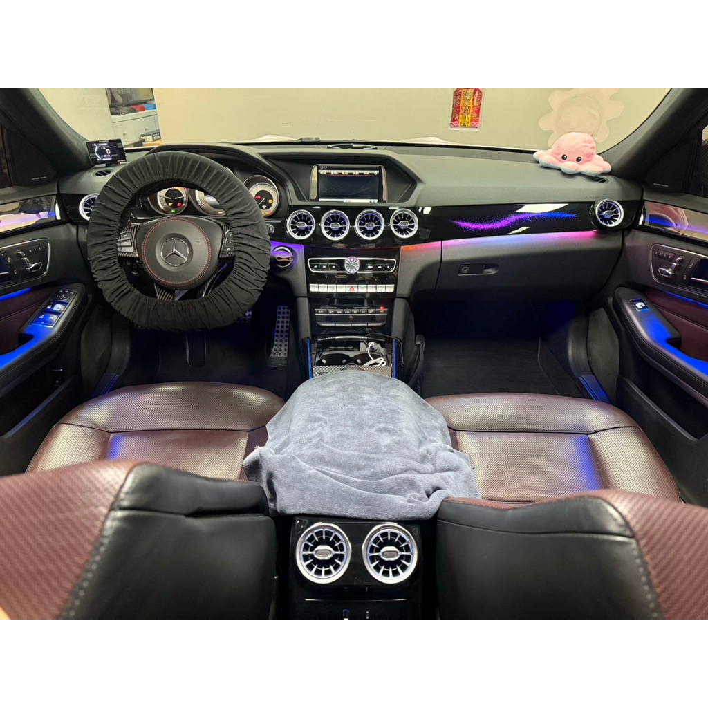 【魔音】賓士 Benz w212 s212 w207 老改新專用款 氣氛燈 氛圍燈 渦輪出風口 音響面板 手機app控制