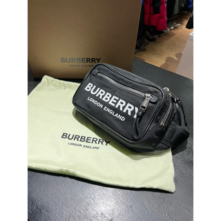 BURBERRY標誌印花尼龍腰包20500名牌二手包包🐧 （完全正貨保證超低價）
