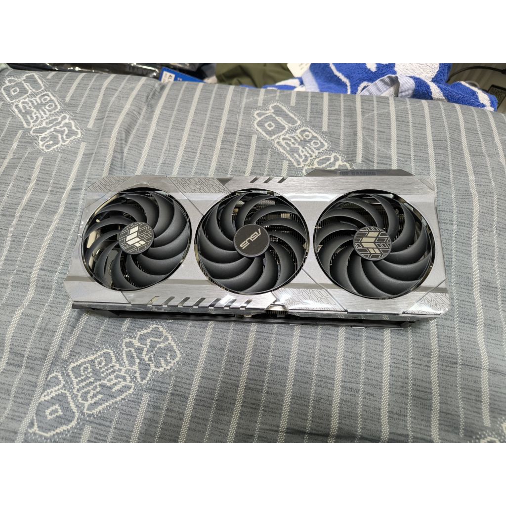華碩 rtx4090 tuf 散熱模組