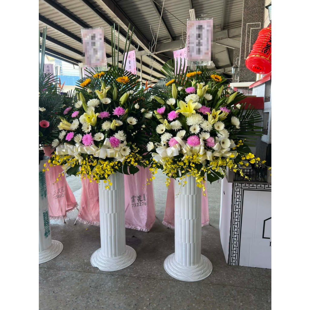 高雄市立殯儀館花籃｜高雄高架花籃｜高雄鮮花籃｜高雄告別式花籃｜高雄喪禮花籃｜高雄告別式花圈代送｜高雄代客送花