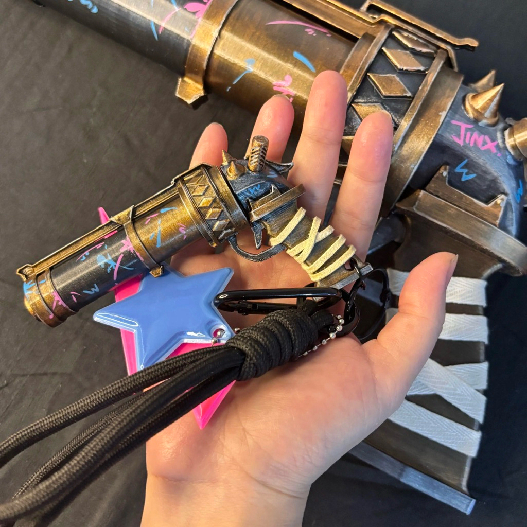 現貨❗️《特戰英豪》奧術 神射掛件 吉茵珂絲 英雄聯盟 瓦羅蘭周邊 遊戲周邊 Valorant
