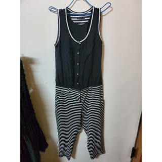 MOMA 連身七分褲