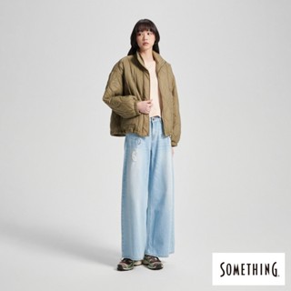 SOMETHING 女款 中腰微破損寬牛仔褲(漂淺藍) 