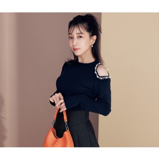🎀ChienYa🎀日本GRL正品代購~露單肩設計珍珠針織上衣
