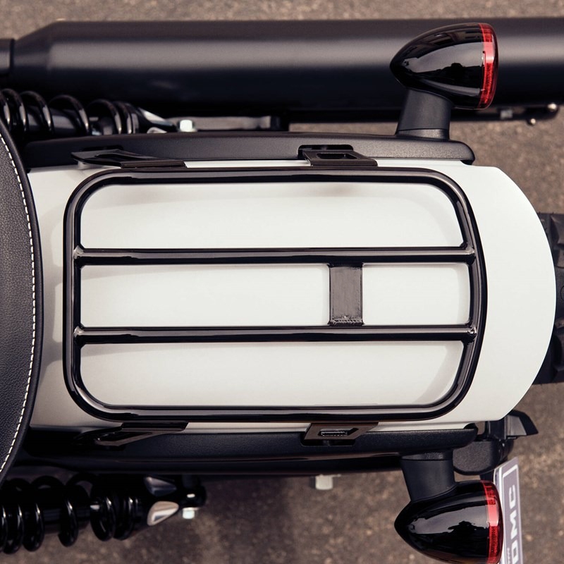 Scout bobber後座墊 適用於 Indian 黑馬改裝貨架 indian scout 前腳踏 Indian牛