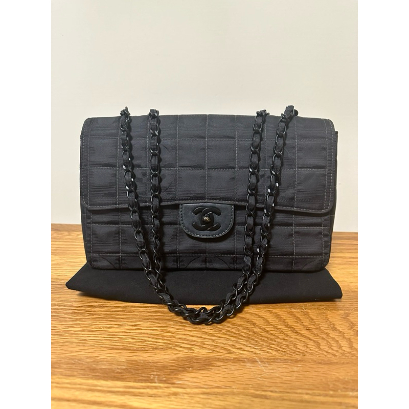 Chanel vintage chocolate bar 冰格緹花帆布CF25 So black