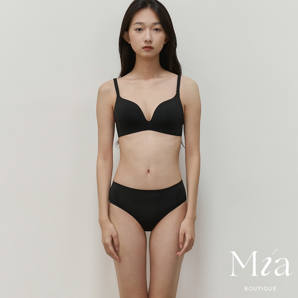 【Mia Boutique】特調隱形粉底液美胸無鋼圈內衣