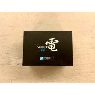 🔥絕版全新🔥 奇藝 魔方格 XMD 電 Volt v2 M 黃頂 半磁版本 魔術方塊