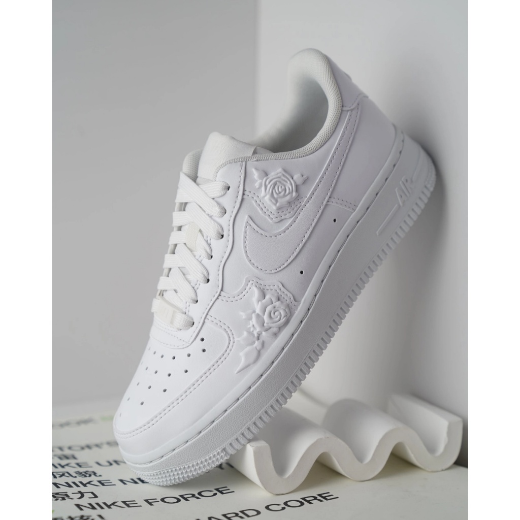 罐頭選貨🥫W Nike Air Force 1 立體 浮雕 玫瑰 全白 HF2016-100