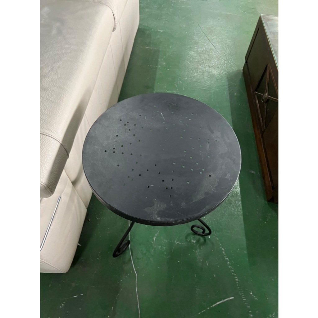 二手家具全省估價(集穎全新/二手家具)--IKEA實用優雅黑色質感圓茶几 電話桌 邊桌 T-4012101