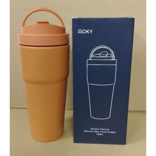 現貨 公司貨-附蝦皮電子發票 （銘黃色） 手提輕芯鈦瓷保溫杯 附吸管 WOKY 隨行杯 保溫瓶 鈦陶瓷 沃廚