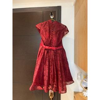 O’MUSES蕾絲刺繡紅色旗袍短版禮服（可議價