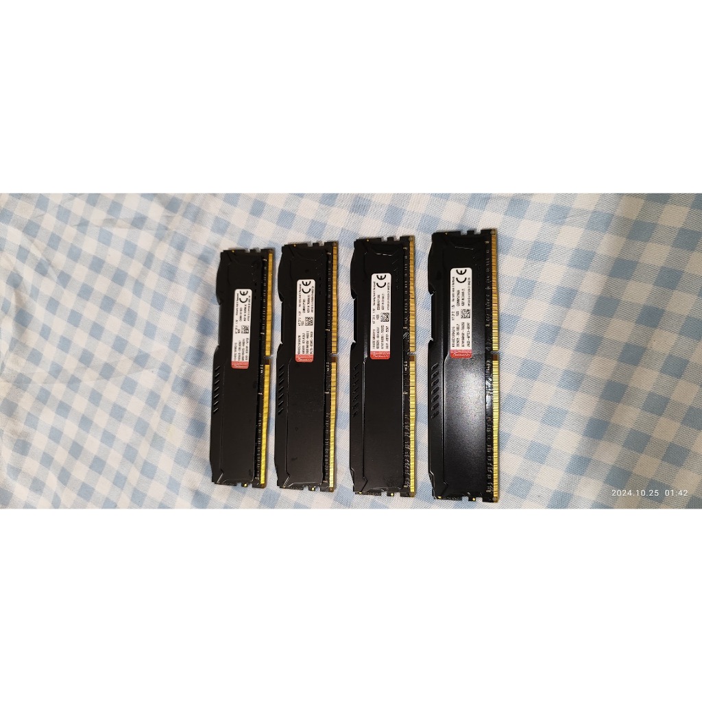 金士頓 HyperX DDR4 2666   HX426C15FBK2/16 (2x8Gb)