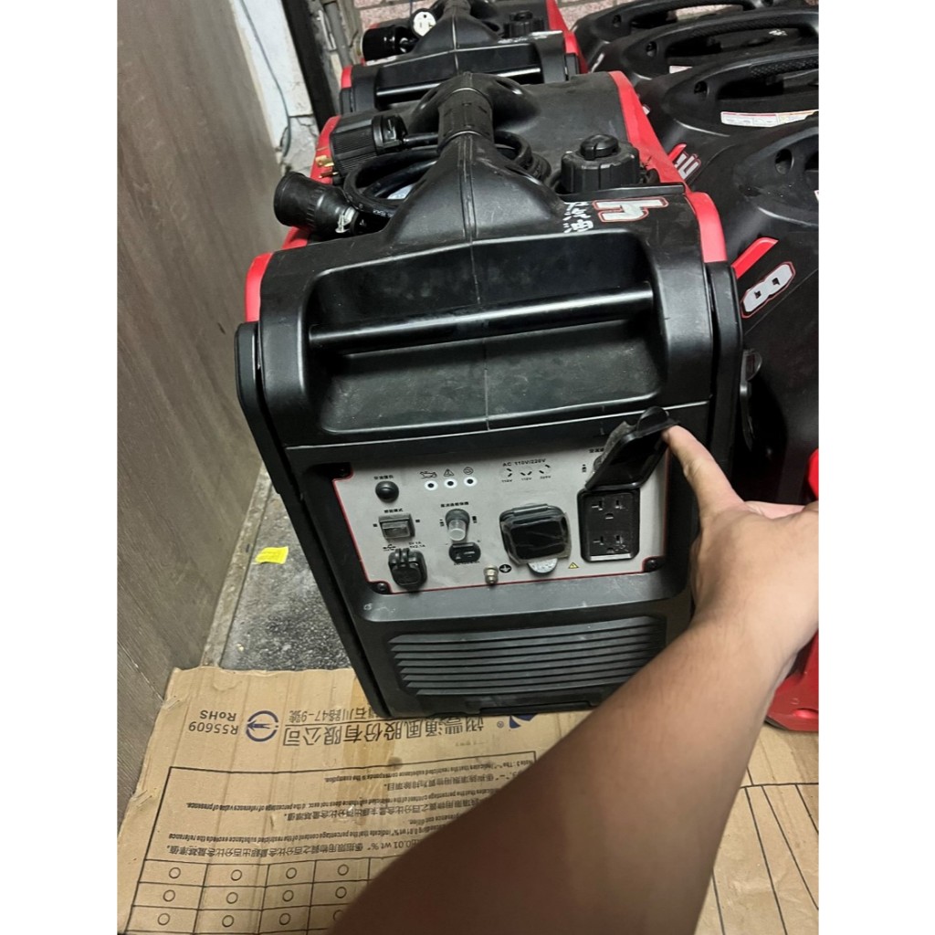 《台北發電機出租》 迅雷發電機 7000型 靜音發電機租借 發電機出租 小型發電機出租