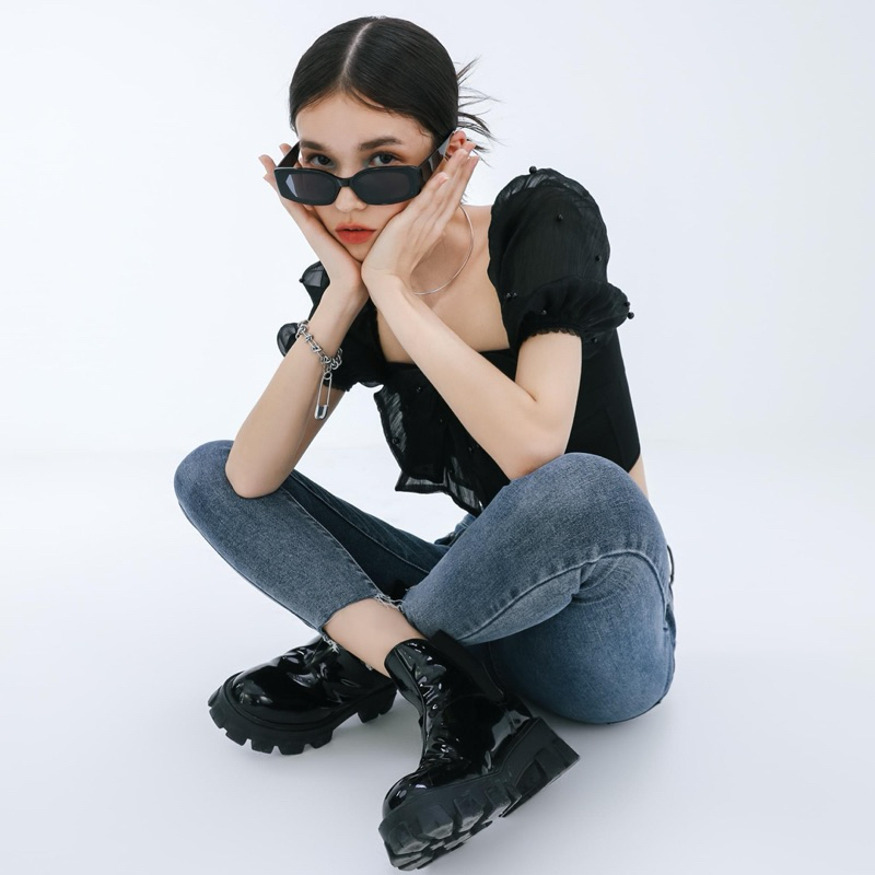 GRACE CHOW 周揚青高腰合身鏤空九分褲
