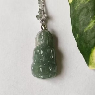 玉貴人…天然冰糯種寶瓶觀世音滿綠翡翠玉墜項鍊，特價