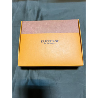 歐舒丹L’OCCITANE 禮盒旅行組（護手霜、洗髮、沐浴、護髮、身體乳霜）