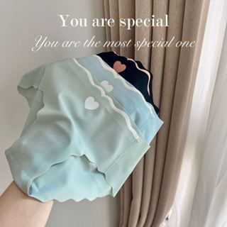 愛心內褲 無痕內褲 冰絲內褲 中腰內褲 少女內褲 素色內褲 棉質內褲 透氣內褲 雲朵內褲 女內褲 臺灣出貨 臺灣賣家