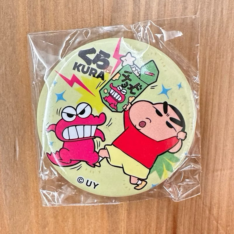 現貨免運 藏壽司 蠟筆小新 扭蛋 肥嘟嘟左衛門 小白玉子燒 鱷魚阿山 小新小白 睡衣小新 立體吊飾 磁鐵書籤 胸章 現貨
