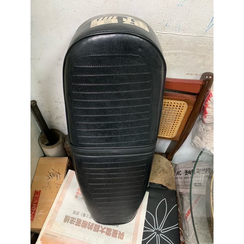 雄獅.GK125.野馬.YA6.YL2.YA7.K125.B1.座墊.老車