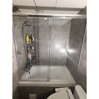 浴缸型淋浴拉門~8mm強化玻璃~臺灣製造品質有保障喔~到府安裝服務~歡迎洽詢喔^^