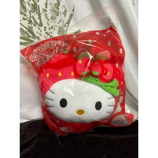 Hello kitty麥當勞聯名抱枕
