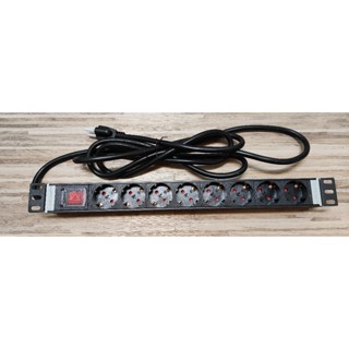 PDU 機櫃插座 8位 德標 歐式 插頭 16A 250V 2.5米線配 美標插頭