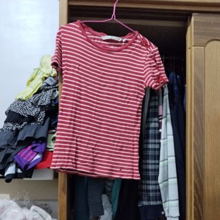 二手衣服上衣女生m號