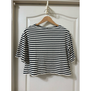 ［二手女裝］Uniqlo 條紋上衣 五分袖(S)