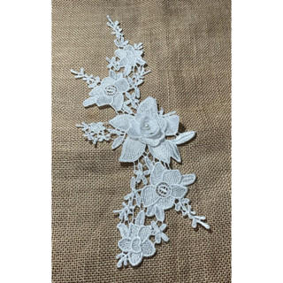 DF195/白色水溶刺繡珍珠鉚釘立體花蕾絲片
