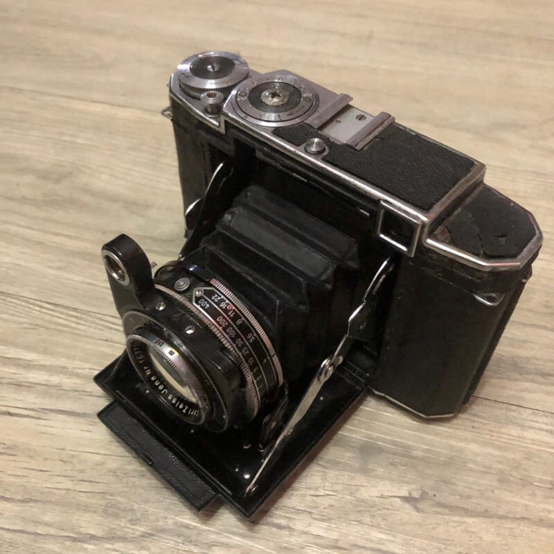 頂規故障蛇腹機釋出 Zeiss ikon Super ikonta 120 RF蛇腹機 f2.8大光圈鏡頭