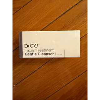 DR CYJ 淨潤活膚潔顏乳100ml