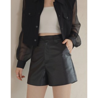 CHIC A SPACE 簡約暗門襟皮革短褲(黑/卡其) 女裝 現貨