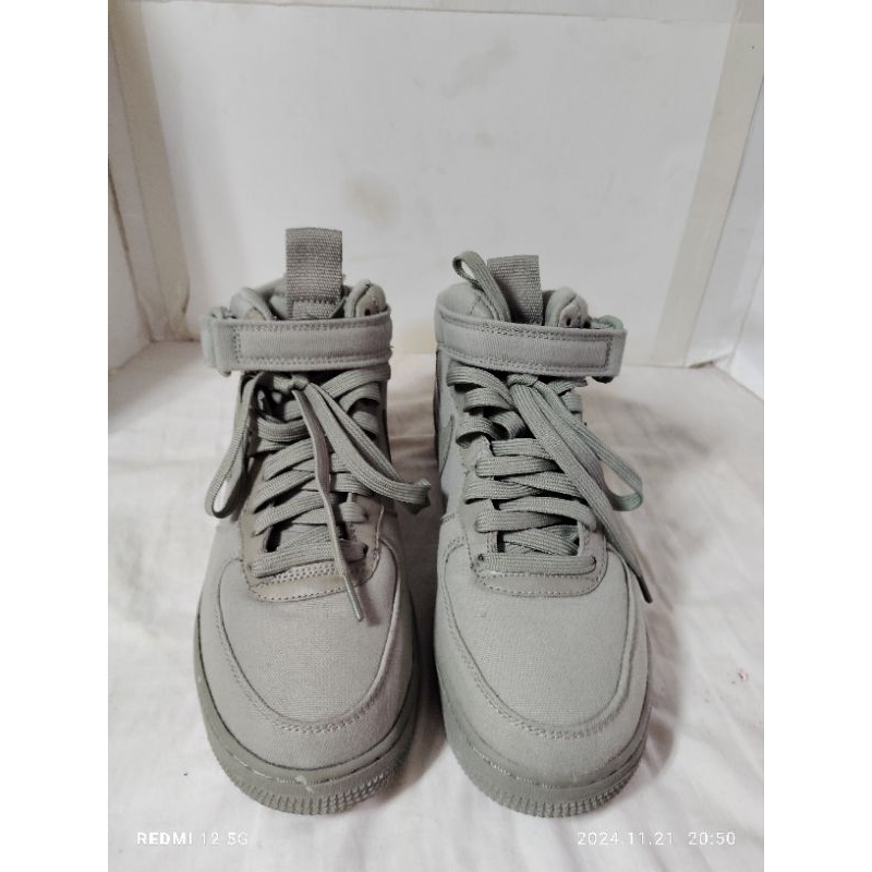二手女Nike Air Force運動鞋