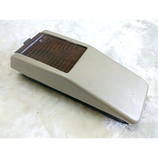 賓士 w124 中央置物盒 稀有米色 末代精品 230E 260E 300E E220 E280 E320 CE 德祥行