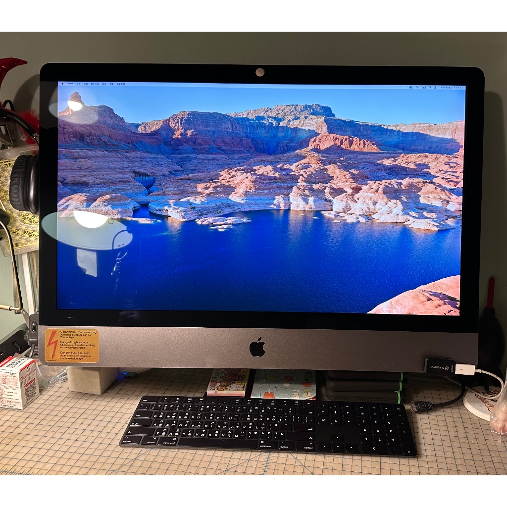 2017 iMac Pro 極新稀有釋出，64G RAM，1T SSD，完好的鍵盤，另外附贈專用電腦托運箱