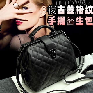 🔥臺灣出貨🔥復古醫生包 斜挎包 女士手提包 肩揹包 手提包 真皮女包 正韓女上班包包 醫生包真皮 菱格醫生包 復古小香風