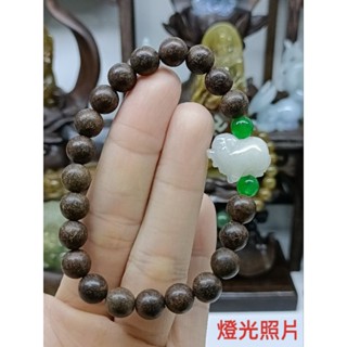 天然翡翠A貨緬甸玉 冰糯豬 配珠綠瑪瑙木珠 立體雕刻通孔 保證實物燈光避光照片錄影 手珠 手串 珠鍊