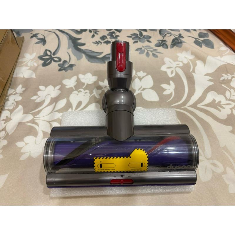 Dyson V8 V10 V11 V15原廠電動碳纖維滾輪吸頭。可吸地毯 二手 100W