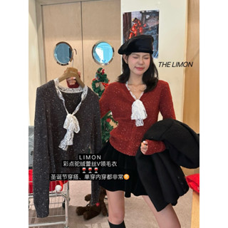✨I am✨蕾絲拼接彩點駝絨V領保暖毛衣