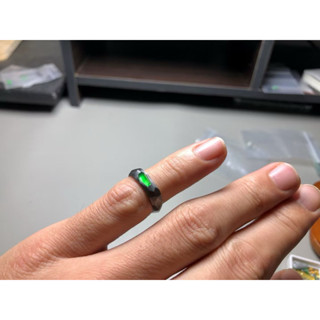 精品翡翠綠貨戒指 18K鑲 玻璃種起剛光 很搶眼