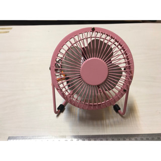 仿工業小電扇 桌上型 usb接頭 二手品 扇內有些灰塵 一段風速