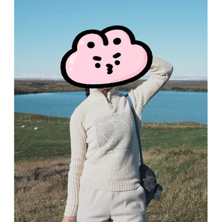 fjallraven小狐狸 純羊毛 米白毛衣
