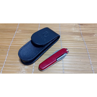 瑞士刀12用 VICTORINOX 瑞士維氏 附原廠腰掛皮套 攜帶方便 質感佳 全新未使用