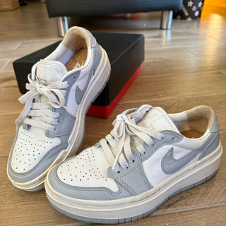 Nike Air Jordan 1 厚底 灰白