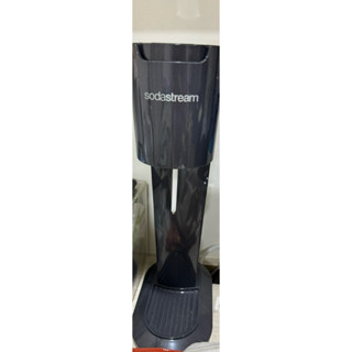 二手近全新 Sodastream genesis極簡氣泡水機（無盒、贈九成新氣瓶+專用水瓶） 誠可議價