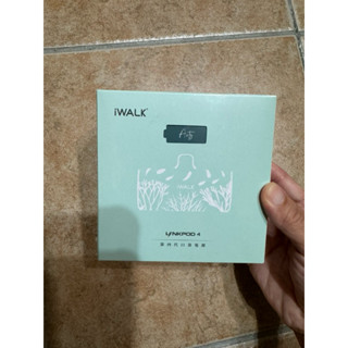 【iWALK】四代 直插式口袋行動電源 綠色-蘋果專用頭